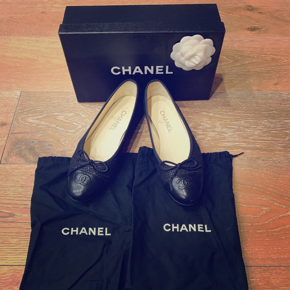 Chanel Flats 🥿
